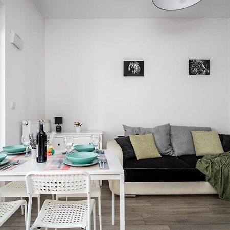 Apartament Ks Warszawa Business Prymasaアパートメント エクステリア 写真