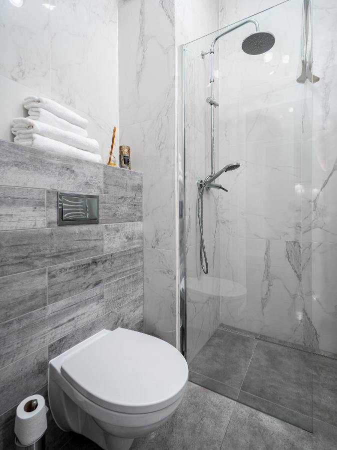 Apartament Ks Warszawa Business Prymasaアパートメント エクステリア 写真
